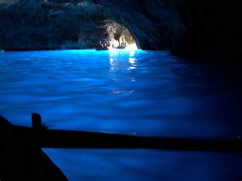 blue grotto tour packages.